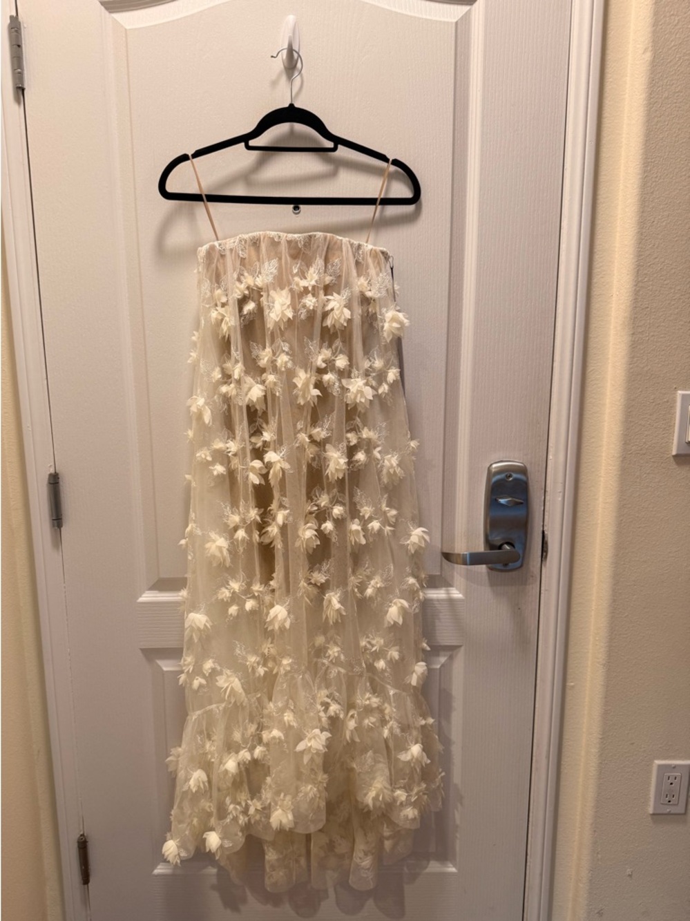 Helsi Athena Strapless Sheer Midi Dress in off White /Cream Size XS NWT - Picture 4 of 8